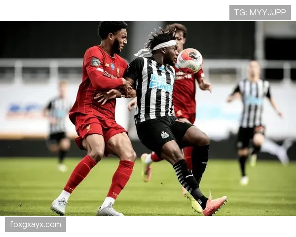 马丁内斯英超适应良好，近期表现稳健