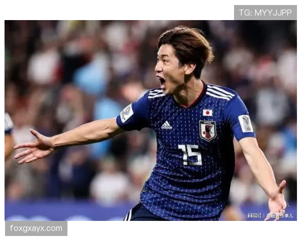 阿兹蒙进攻创造力持续提升,前场表现稳健 阿兹蒙进攻创造力持续提升,前场表现稳健